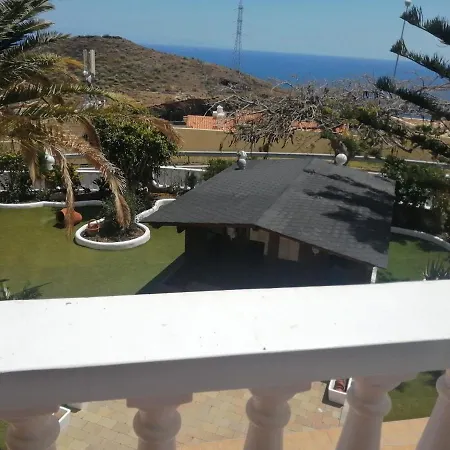 Celia Villa Candelaria