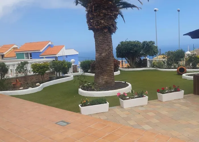 Celia Villa Candelaria